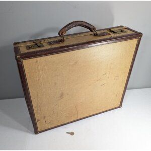AS-IS Vintage Hartmann Skymate suitcase with key, 1930s luggage, honeymoon